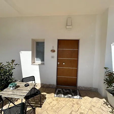 Park And House Sopramarzo ゲストハウス